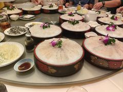 -沙龙酒家