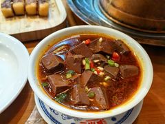 -炉小二铜锅牛蛙•川湘菜(三里屯店)