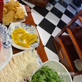 算是去年的网红火锅店了