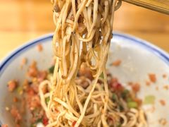 -万三面馆(青龙正街太古里店)