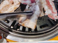 -唯成•韩国炭火烤肉 유성고기