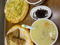 -甲乙饼·北京手工肉饼(西直门凯德茂店)