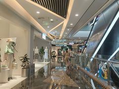 -CityOn熙地港（西安）购物中心