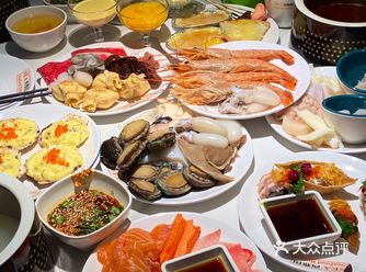 今天先给大家推荐一家超划算的海鲜自助餐厅