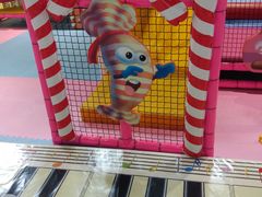 -蒙特利亲子乐园