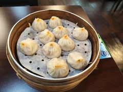 蟹黄小笼-大龙汤包