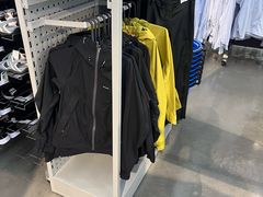 -迪卡侬(大英山店)