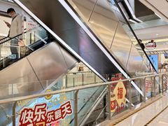 -王府井百货熙地港店