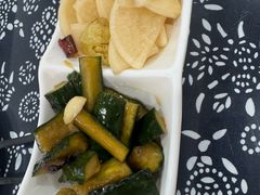 -八两八金·莱芜特色炒鸡(市南漳浦路店)