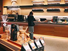 -星巴克臻选(上海合生汇1F店)