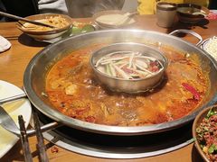 -巴隆门重庆老火锅(太湖路店)