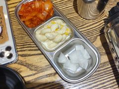 -吴草鸡爪오초닭발韩食堂(融恒盈嘉中心店)