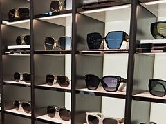 -LensCrafters亮视点(东方新天地店)