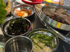 -哈哈碳都·牛肋条无限自助烤肉(宝龙店)