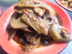 -老三样·美食研究中心(世贸路店)