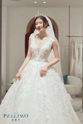 -派丽莫Pellimo原创设计婚纱品牌