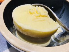 姜撞奶冰淇淋-小粤楼·怀旧粤菜(万辉国际广场店)