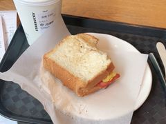 -星巴克(大宁店)