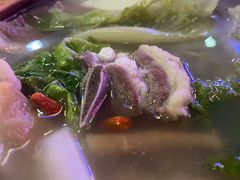 -沪上名羊天下碳烤羊腿•东北烧烤•小龙虾(浦东直营总店)