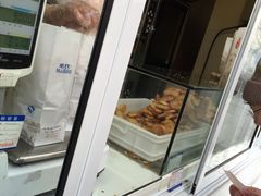 -上海哈尔滨食品厂(汇联商厦店)