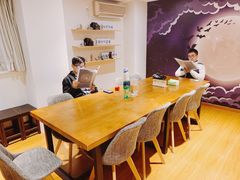 等候区-谜·沉浸侦探剧本杀推理馆(静安店)