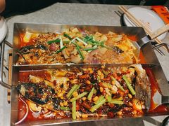 -鸣记脆皮烤鱼·海鲜烤鱼(马栏店)