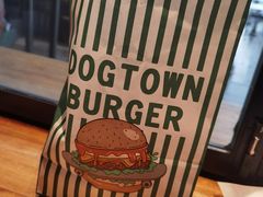 -星巴克臻选(南京艾尚天地店)