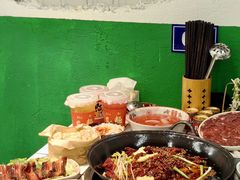 -扎起市井老火锅(乐山总店)