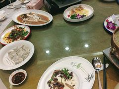 -天下春花园酒店(大东店)