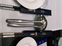 -红鼎豆捞·非遗鲍皇汤火锅(宝丰路店)