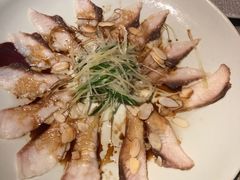 -穹六人间 people 6(岳阳路店)