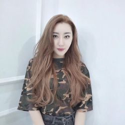 -MYCOLORHARSALON