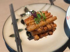 愚园莲心糖醋莲藕-南京牛首山希尔顿酒店·凝岚素食餐厅