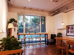 -Cafe Villa