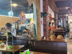 大堂-婉泰·特色小吃·舂鸡脚(告庄二店)