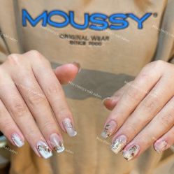 -花系美·美甲美睫精品店