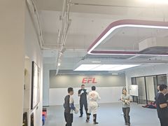 -EFL巴西柔术·综合格斗·泰拳·少儿体能训练(虹桥德必馆)