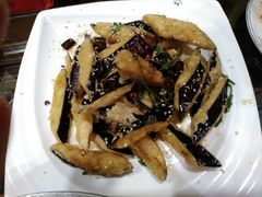 -齐鲁酒店