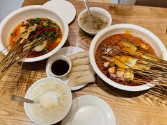 -嘉州叶婆婆钵钵鸡(建设路店)