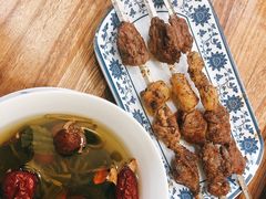 -百年吾吾子手抓肉羊羔肉(山西巷店)