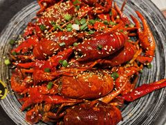 -肥肥虾庄·金牌油焖大虾(首义路店)