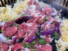-牛鲜盛齐齐哈尔烤肉(曹路店)