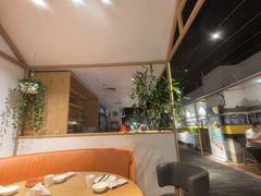 -渝信川菜 · 川味家常菜(财富购物中心店)