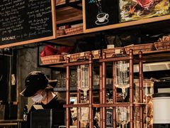 -Common Table · Brunch & Coffee