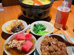 -九锅一堂酸菜鱼(新南凯德直营店)