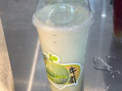 -喜茶(上海淮海中路渔阳里店)