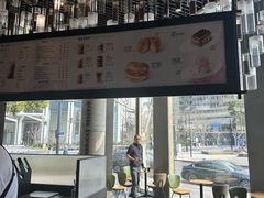 -星巴克臻选(湖滨道店)