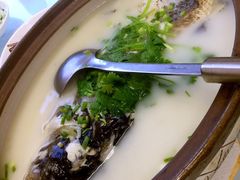 -天乐农家鱼头王(天目湖店)