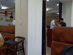 -鑫悦楼煎蟹·16年海鲜大排档