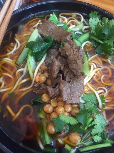 蜀香牛肉面(和平路)-"在山师附小马路对面,店面超级小,但是生意.